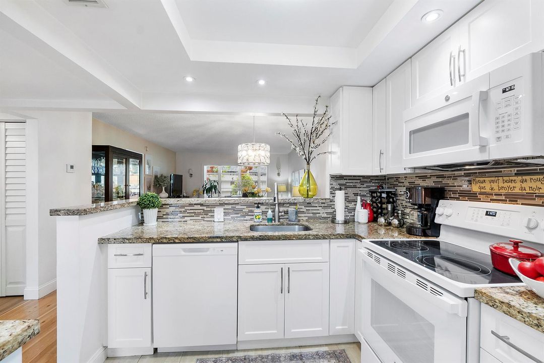 7837 Golf Cir Dr u212_012