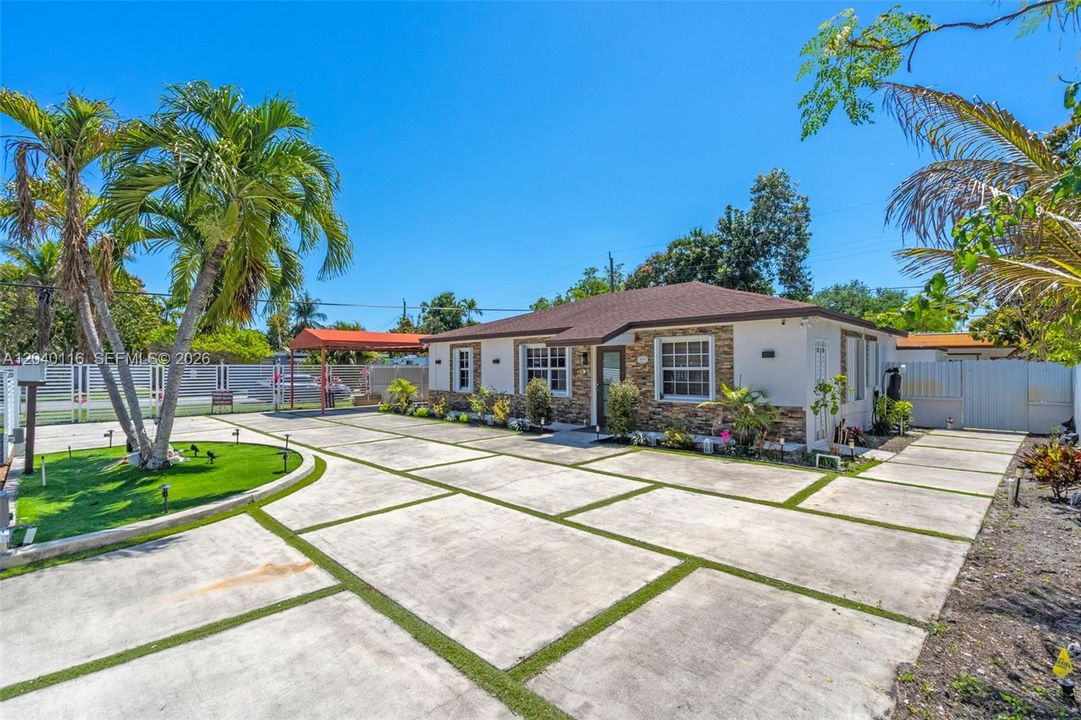 For Sale: $680,000 (3 beds, 2 baths, 1357 Square Feet)