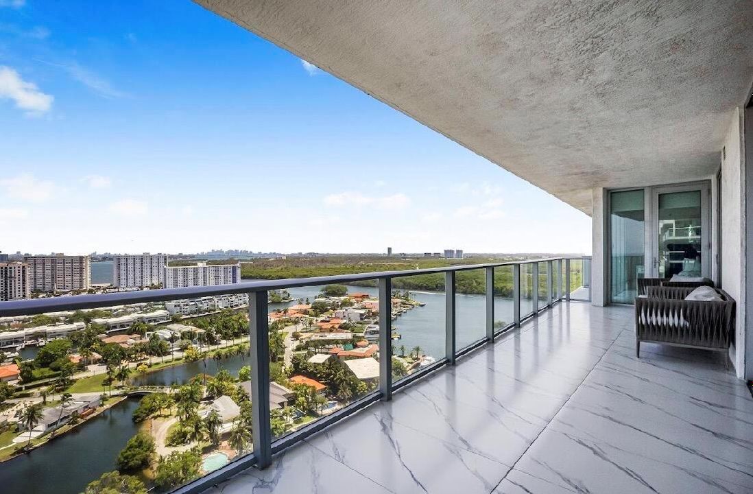 Balcony View
