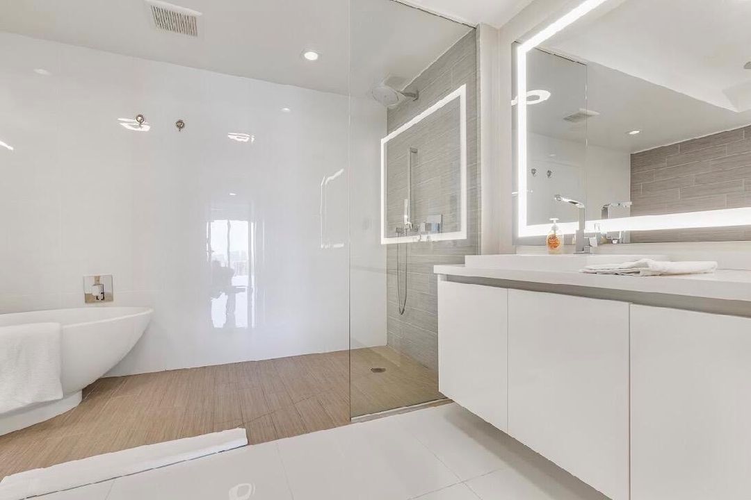 Primary Bath 1