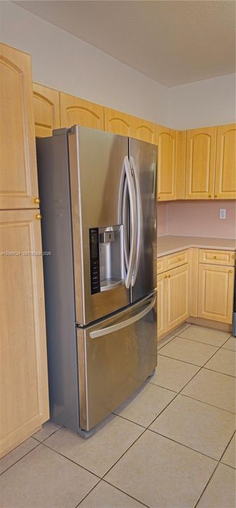 For Sale: $600,000 (4 beds, 3 baths, 2110 Square Feet)