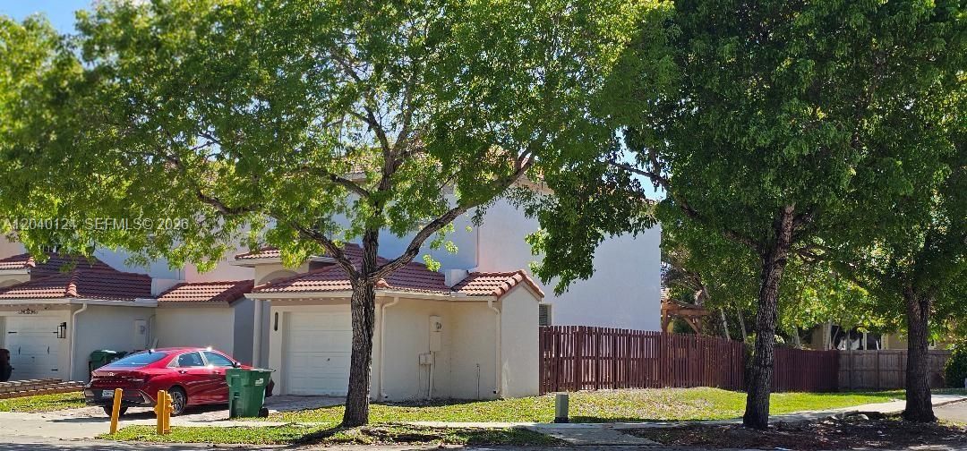 For Sale: $600,000 (4 beds, 3 baths, 2110 Square Feet)