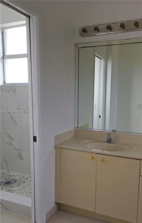 For Sale: $600,000 (4 beds, 3 baths, 2110 Square Feet)