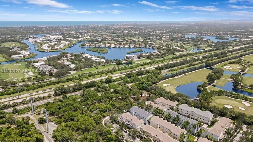 Aerials of Botanica