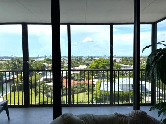 En Venta: $329,999 (2 camas, 2 baños, 1158 Pies cuadrados)