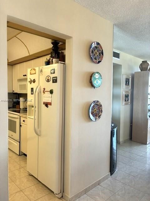 En Venta: $329,999 (2 camas, 2 baños, 1158 Pies cuadrados)