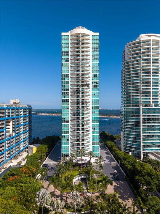 For Rent: $7,000 (2 beds, 2 baths, 1367 Square Feet)