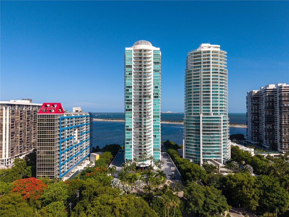 For Rent: $7,000 (2 beds, 2 baths, 1367 Square Feet)
