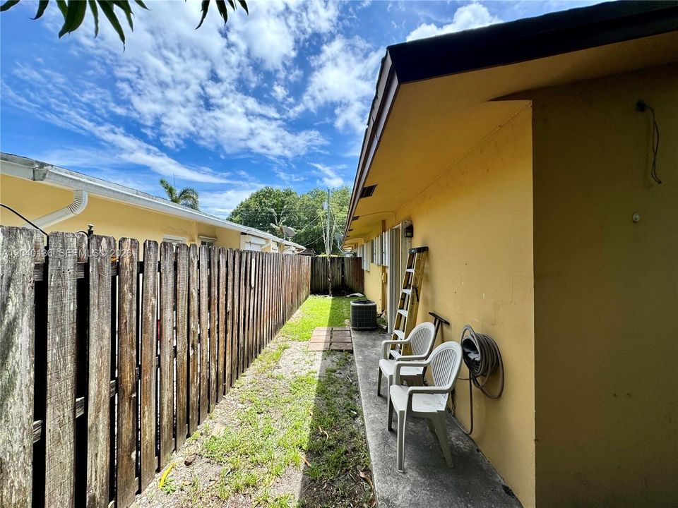 For Sale: $750,000 (0 beds, 0 baths, 2273 Square Feet)