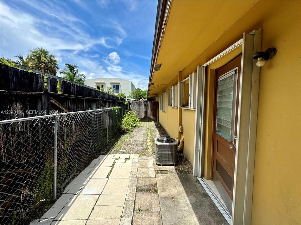 For Sale: $750,000 (0 beds, 0 baths, 2273 Square Feet)