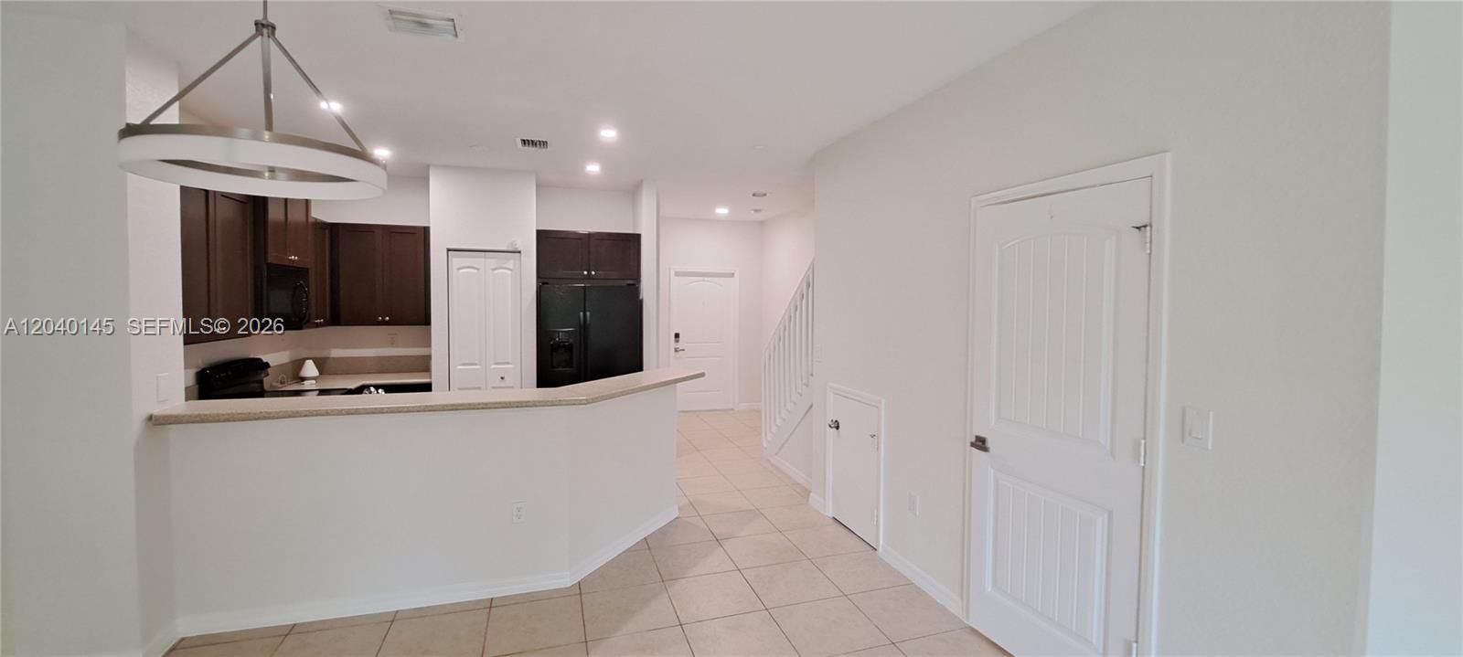 В аренду: $2,850 (3 спален, 2 ванн, 1514 Квадратных фут)
