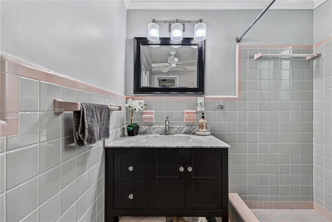 待售: $1,350,000 (0 贝兹, 0 浴室, 1910 平方英尺)