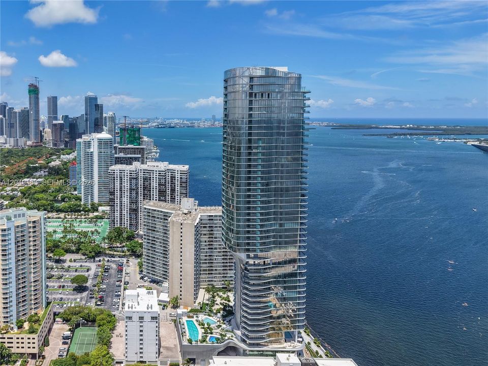 待售: $8,999,000 (5 贝兹, 6 浴室, 0 平方英尺)