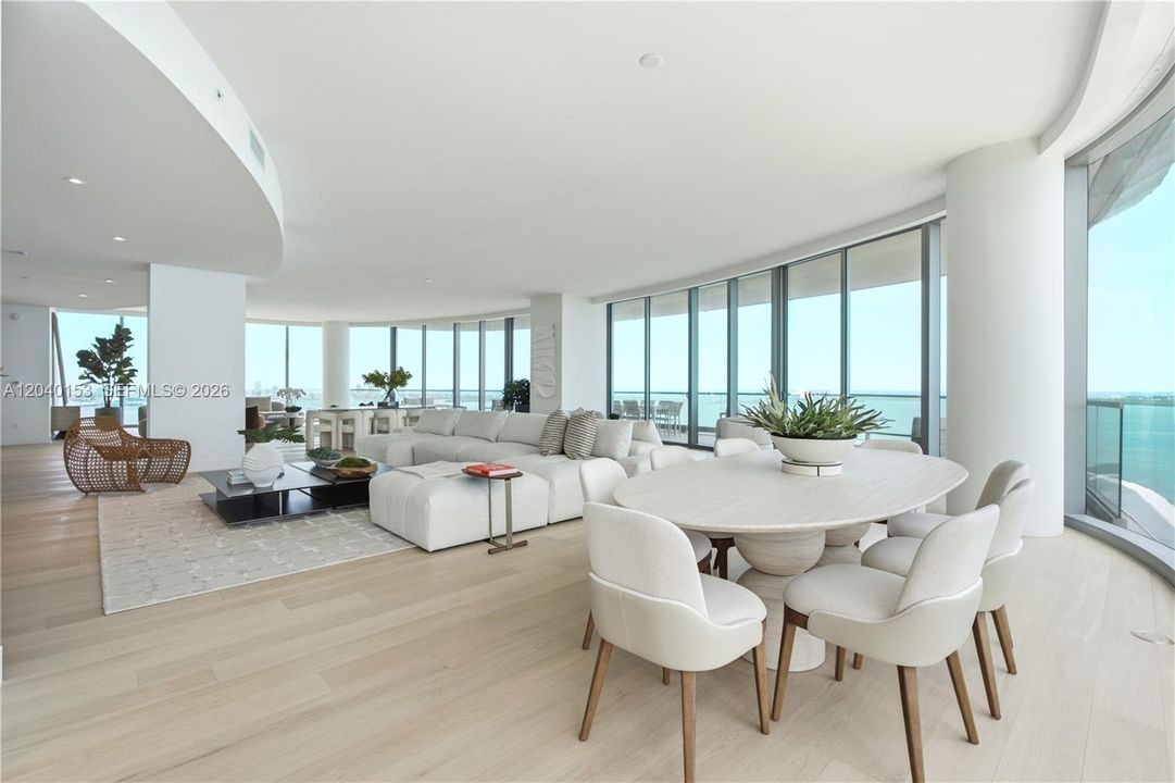 待售: $8,999,000 (5 贝兹, 6 浴室, 0 平方英尺)
