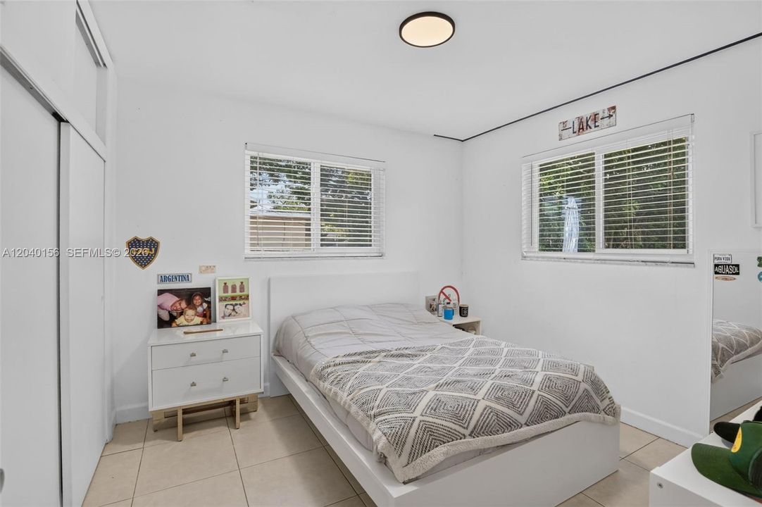 En Venta: $610,000 (3 camas, 2 baños, 1579 Pies cuadrados)