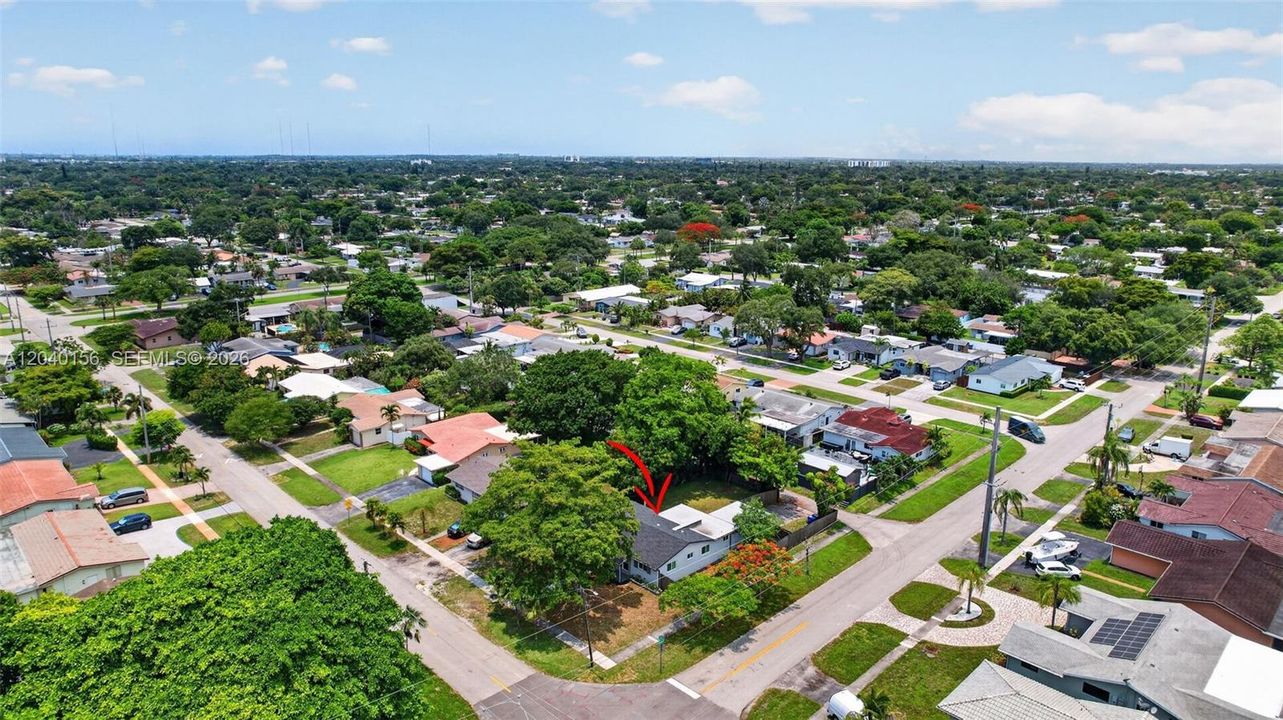 En Venta: $610,000 (3 camas, 2 baños, 1579 Pies cuadrados)