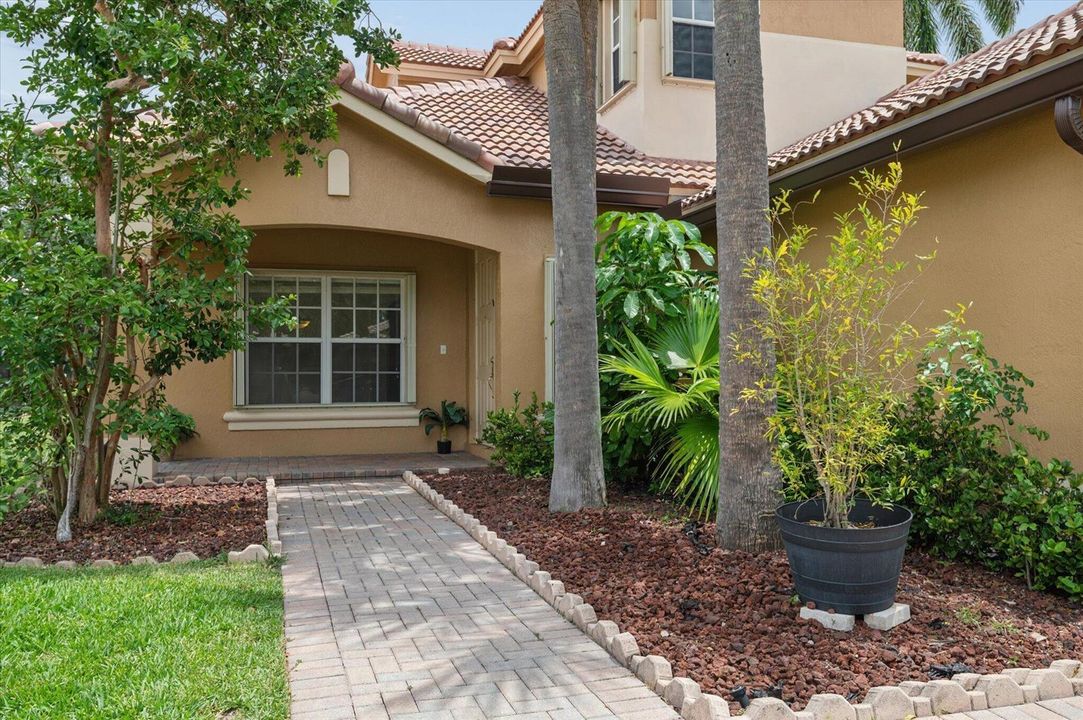 03-Klein-11259 NW 65th Manor-3