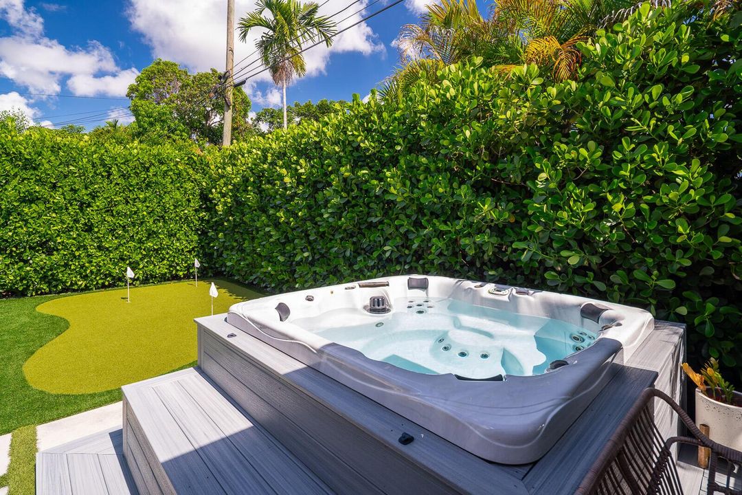 Backyard Putting Green