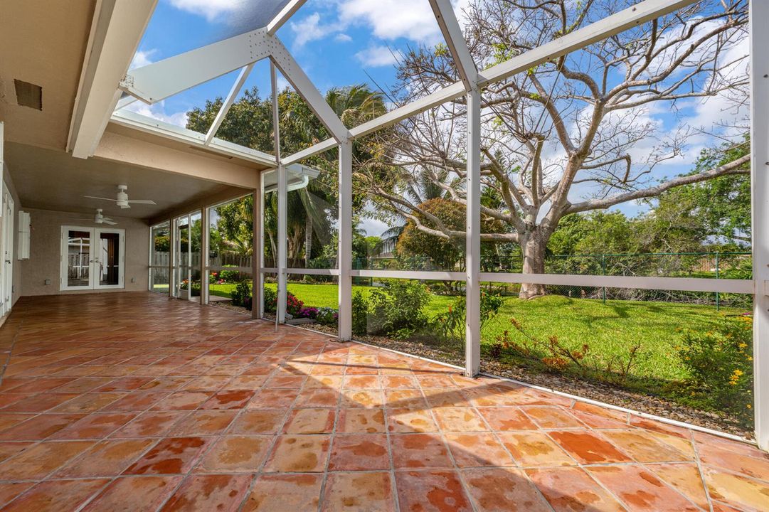Screened Patio