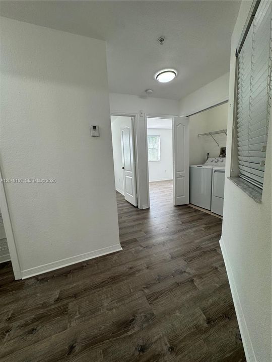 En Renta: $2,950 (3 camas, 2 baños, 1385 Pies cuadrados)