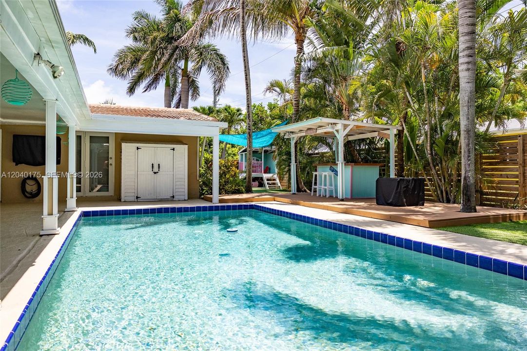 En Venta: $899,900 (3 camas, 2 baños, 1575 Pies cuadrados)