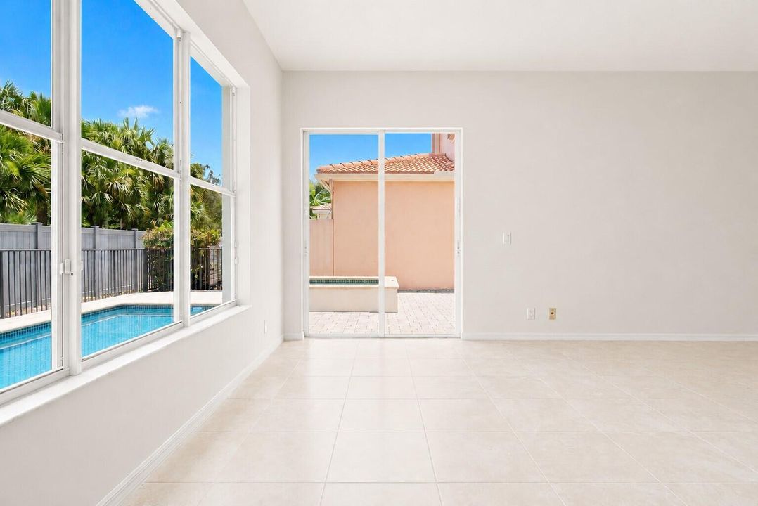 207-ISLE-VERDE-WAY-33418-032
