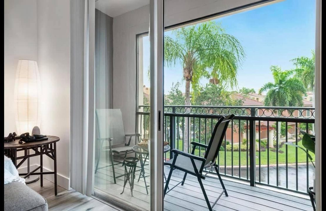 Screened Patio