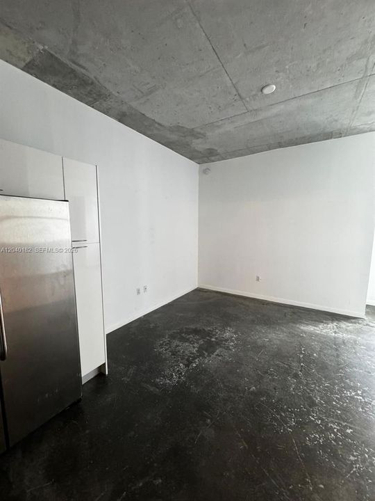 В аренду: $2,200 (1 спален, 1 ванн, 644 Квадратных фут)