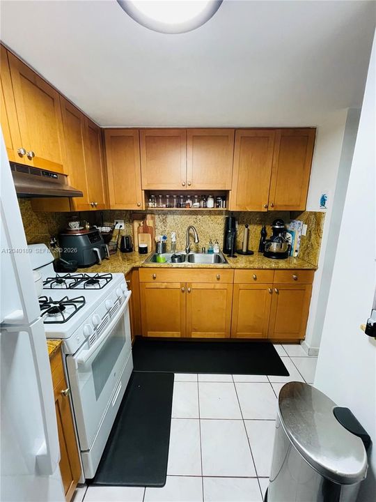 В аренду: $2,175 (1 спален, 1 ванн, 585 Квадратных фут)