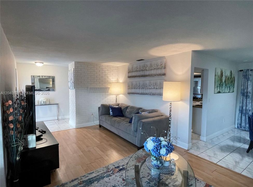 For Sale: $590,000 (4 beds, 2 baths, 1768 Square Feet)