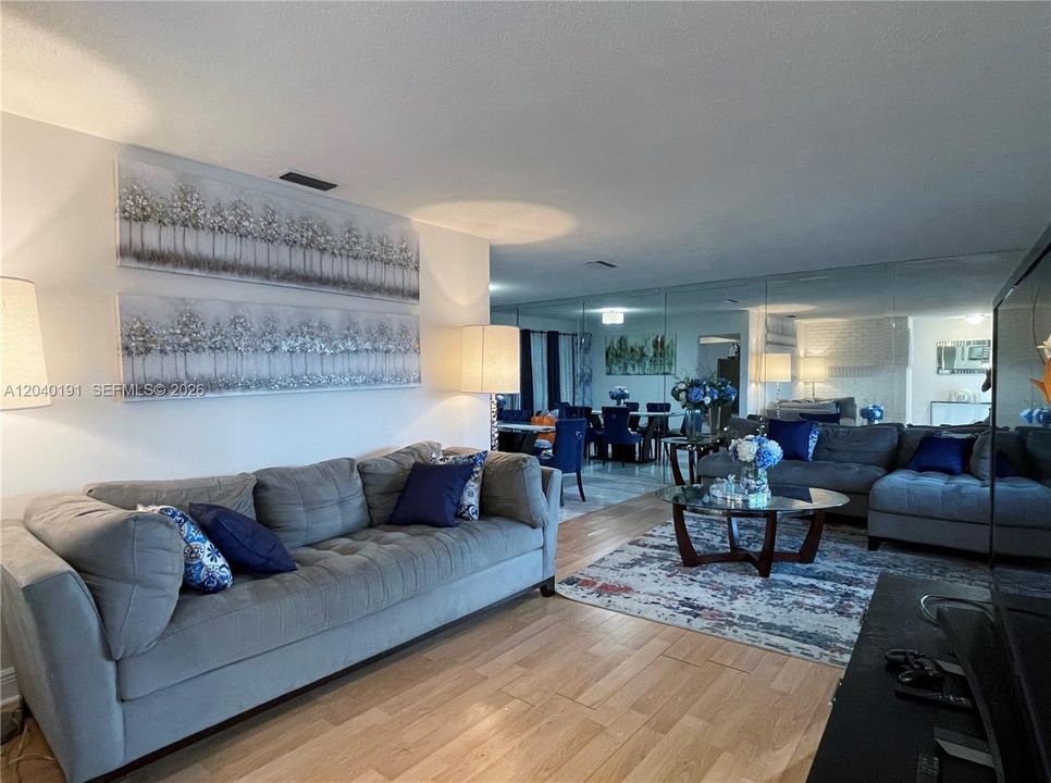 For Sale: $590,000 (4 beds, 2 baths, 1768 Square Feet)