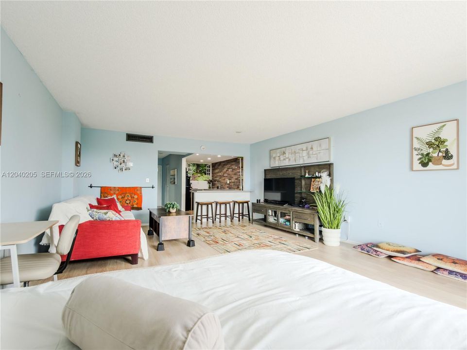 En Venta: $120,000 (0 camas, 1 baños, 612 Pies cuadrados)