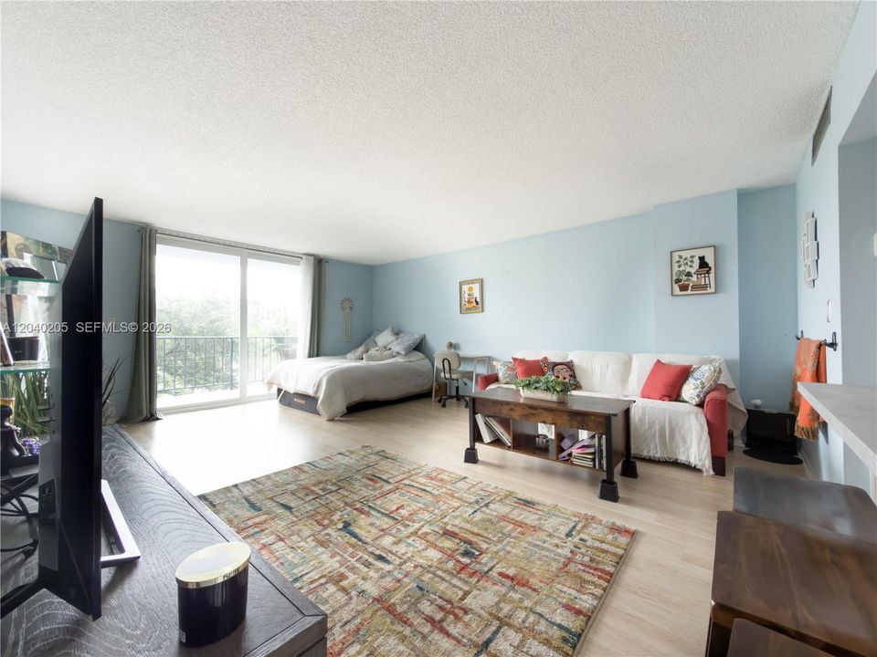 En Venta: $120,000 (0 camas, 1 baños, 612 Pies cuadrados)