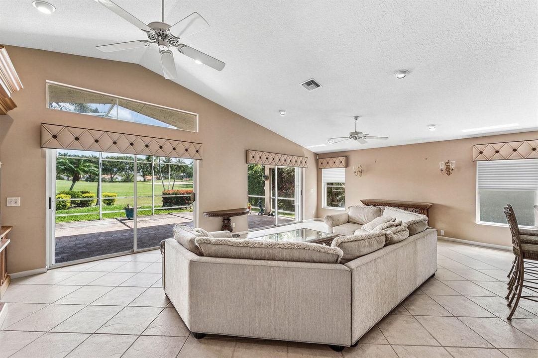 007-7385HavilandCircle-BoyntonBeach-FL-3