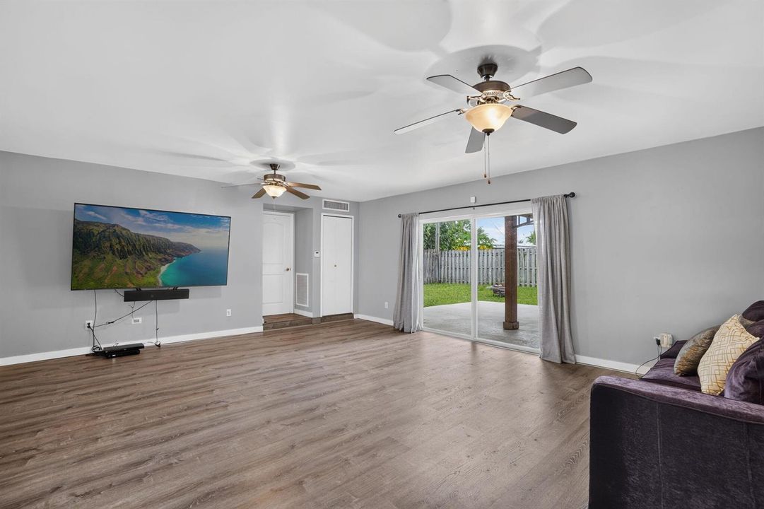 11-web-or-mls-DSC03643 (2)