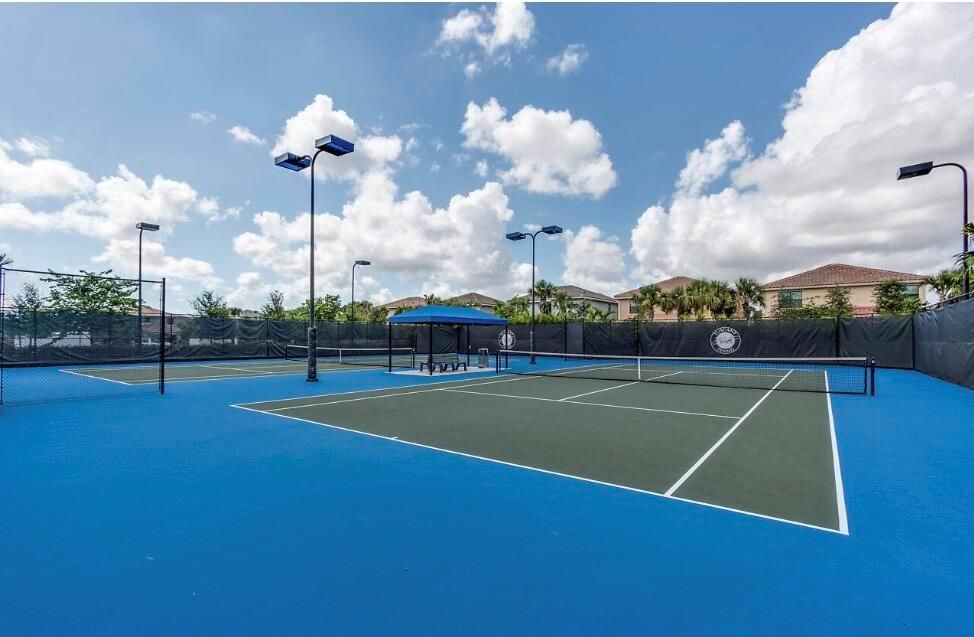 Tennis