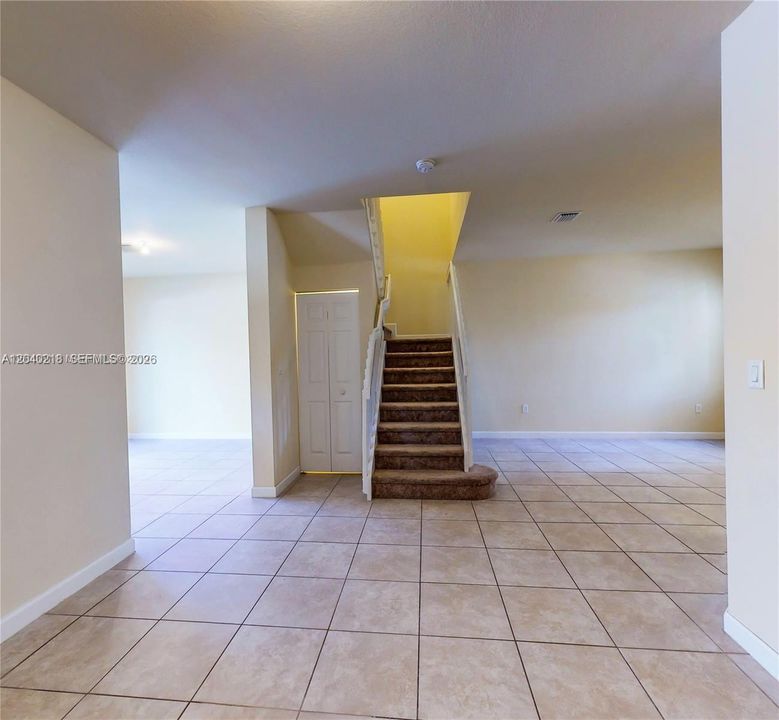 For Rent: $3,400 (3 beds, 2 baths, 1650 Square Feet)