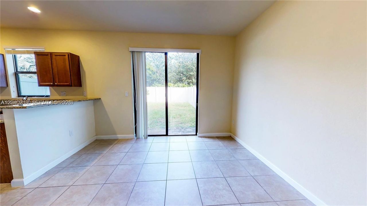 For Rent: $3,400 (3 beds, 2 baths, 1650 Square Feet)