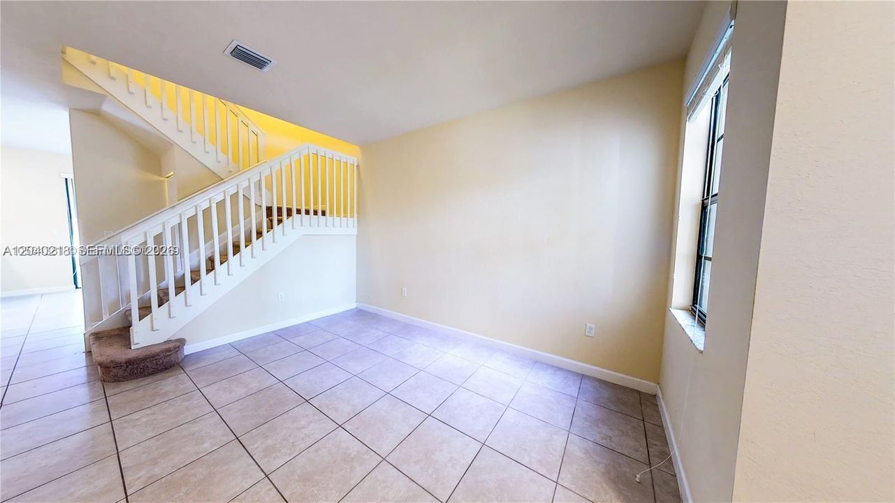 For Rent: $3,400 (3 beds, 2 baths, 1650 Square Feet)