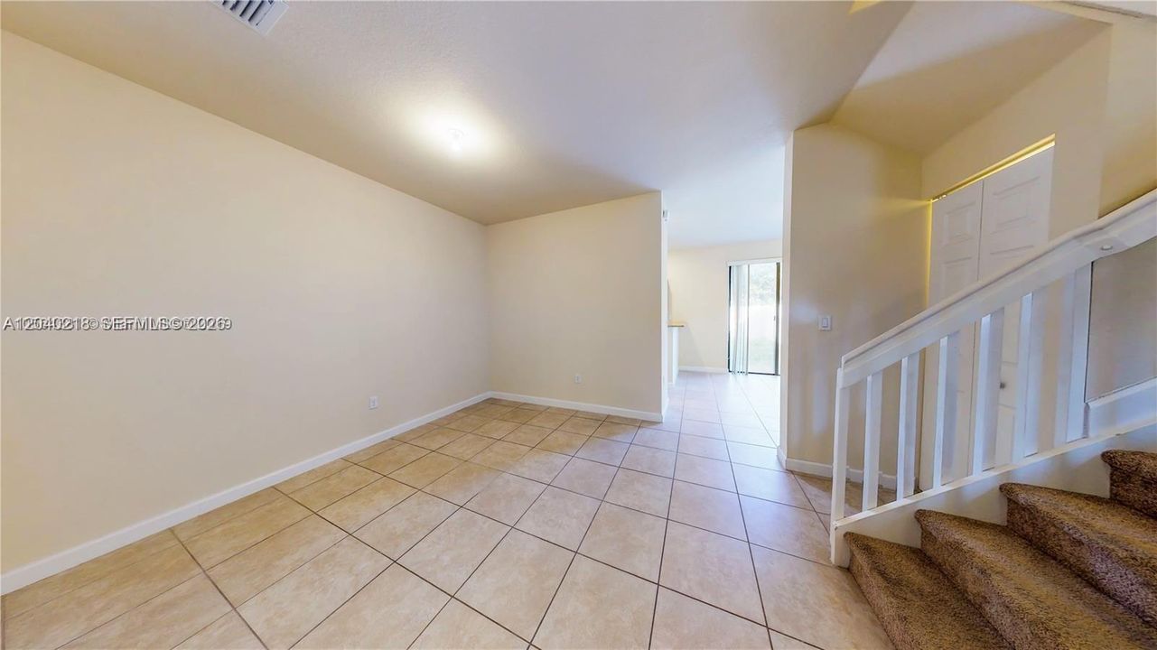 For Rent: $3,400 (3 beds, 2 baths, 1650 Square Feet)