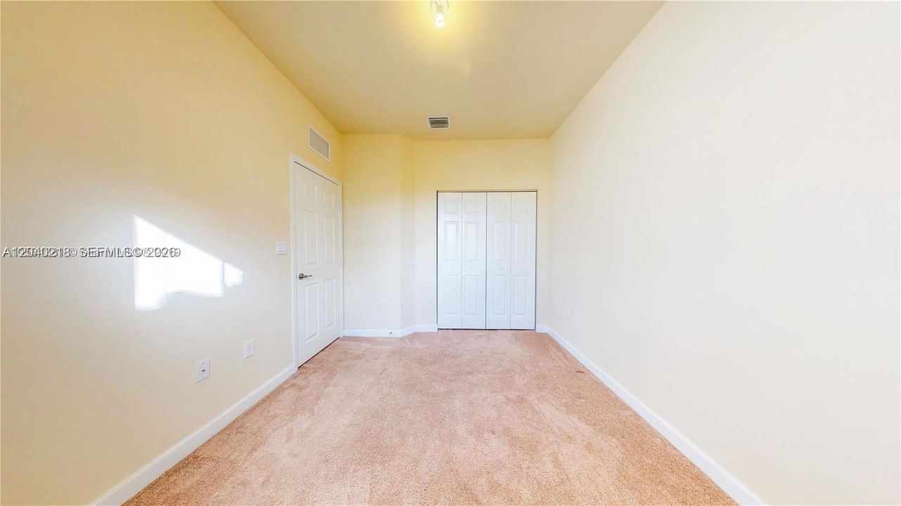 For Rent: $3,400 (3 beds, 2 baths, 1650 Square Feet)