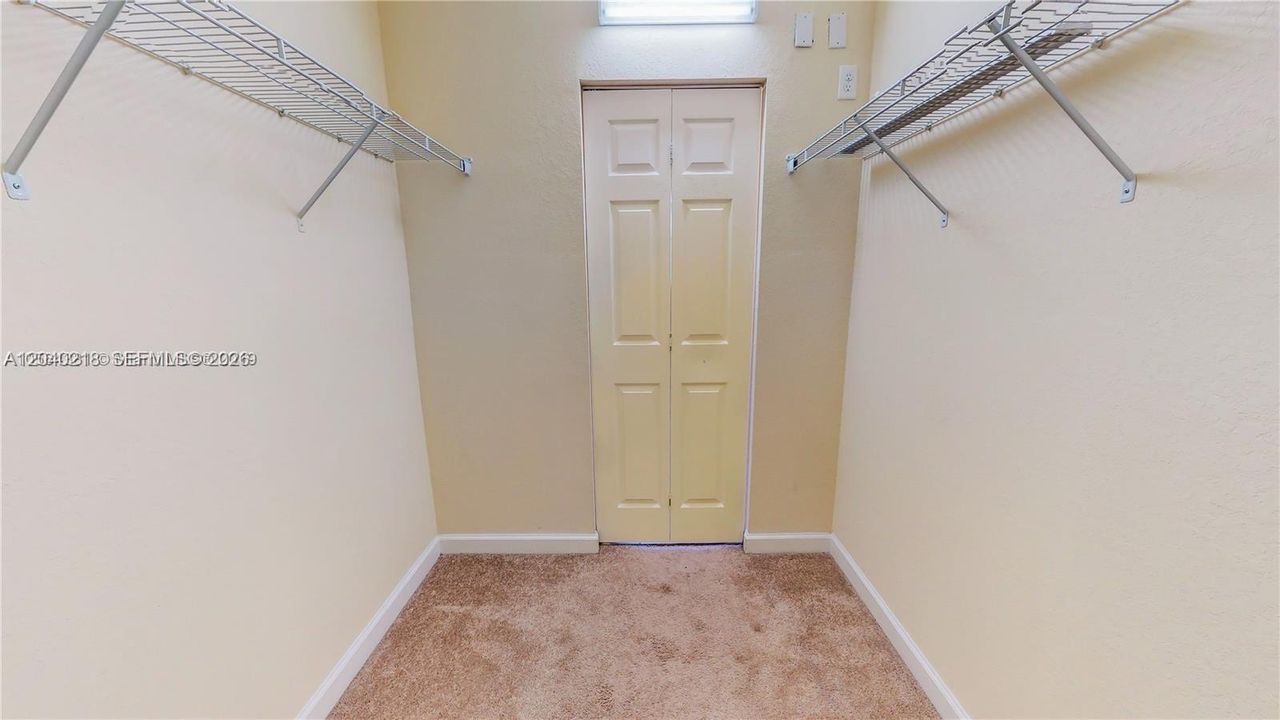 For Rent: $3,400 (3 beds, 2 baths, 1650 Square Feet)