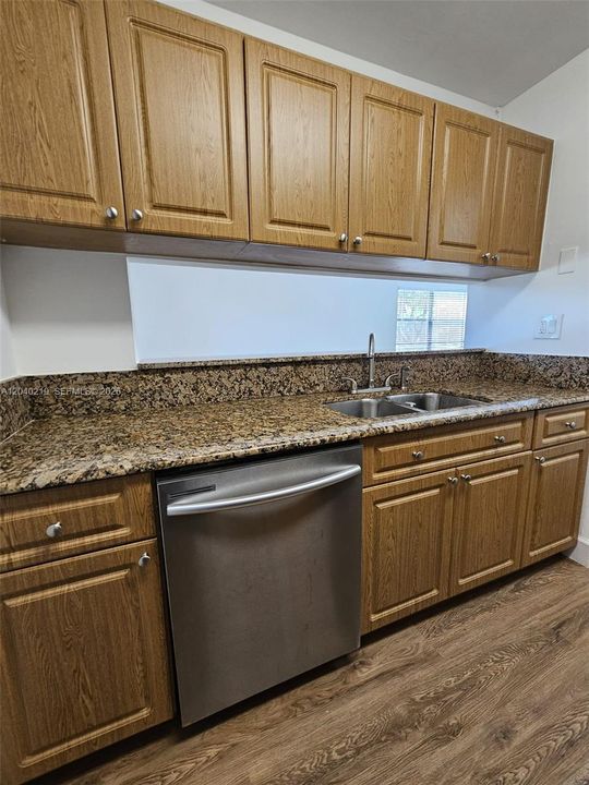 En Venta: $199,900 (1 camas, 1 baños, 770 Pies cuadrados)