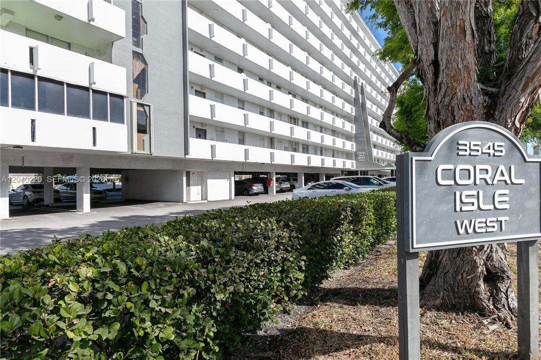 En Venta: $240,000 (1 camas, 1 baños, 828 Pies cuadrados)