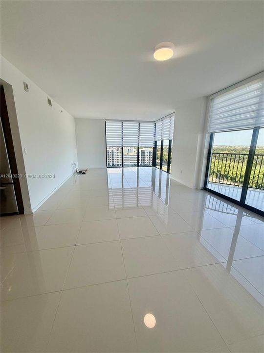 For Rent: $3,800 (3 beds, 2 baths, 1328 Square Feet)