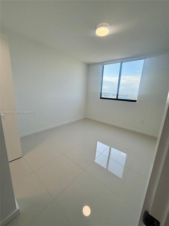 For Rent: $3,800 (3 beds, 2 baths, 1328 Square Feet)