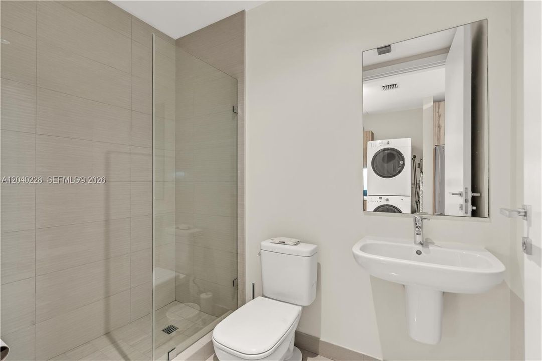 En Venta: $3,475,000 (4 camas, 5 baños, 3801 Pies cuadrados)
