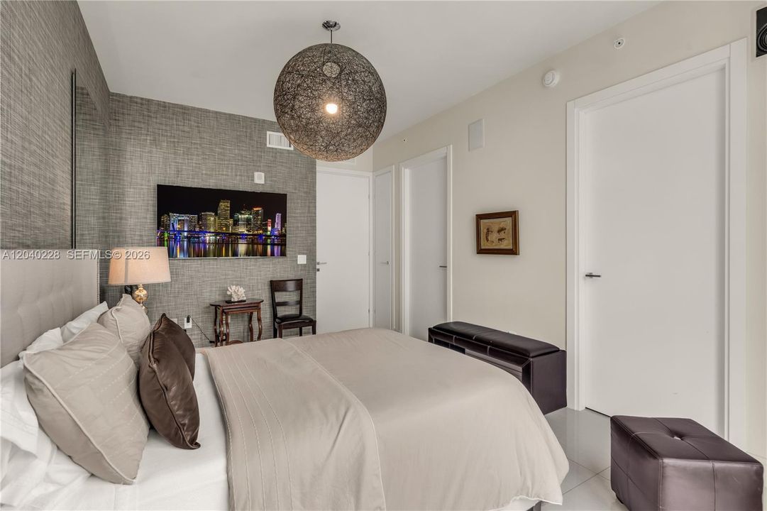 En Venta: $3,475,000 (4 camas, 5 baños, 3801 Pies cuadrados)