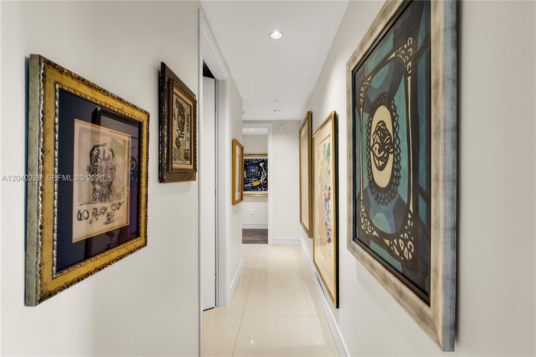 En Venta: $3,475,000 (4 camas, 5 baños, 3801 Pies cuadrados)