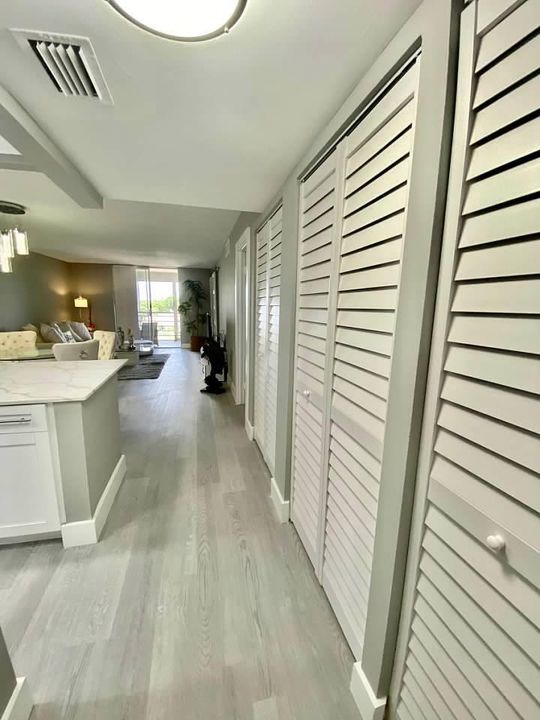 ENTRANCE FOYER